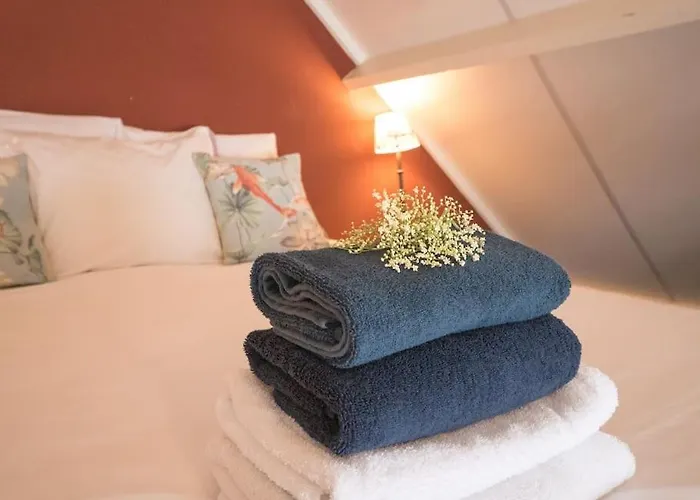 Διαμέρισμα Hosted By Wendy Old Charming